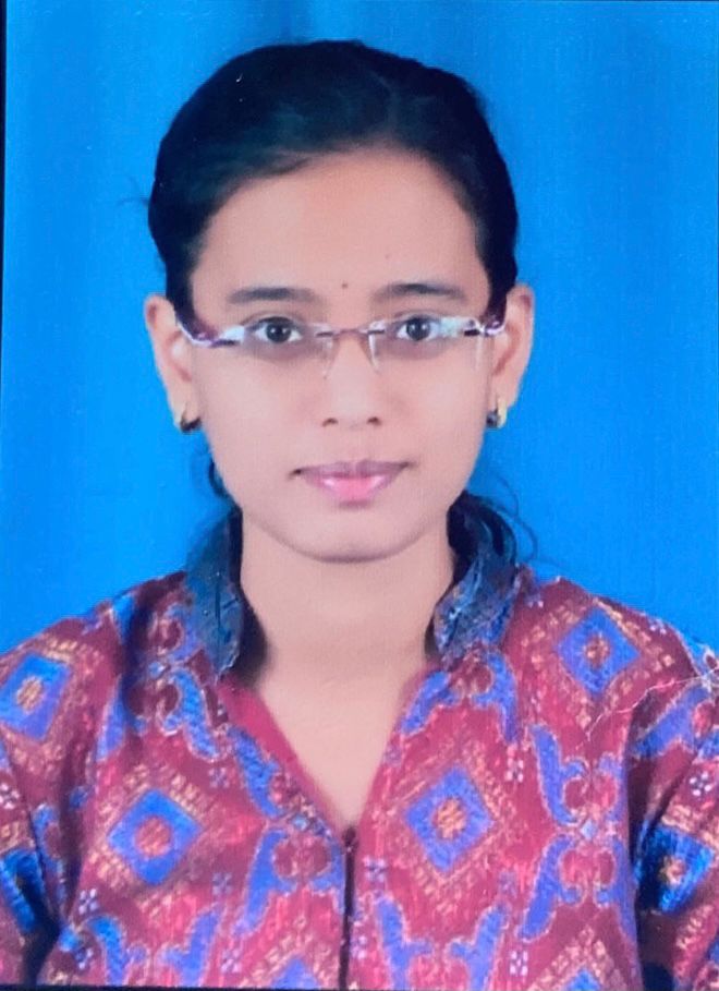 सिंहगडच्या श्रद्धा तानवडे ची "लेक्सीकाॅन नेटवर्क" कंपनीत कॅम्पस मुलाखतीतून निवड