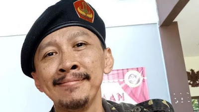  Pakai Atribut Banser, Ternyata Abu Janda Bukan Pengurus Ansor