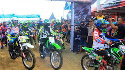 Tim Trail Selayar Boyong Hadiah Sepeda Motor Dari Bone