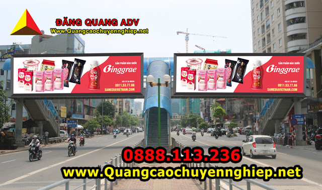 Quảng cáo trên cầu vượt