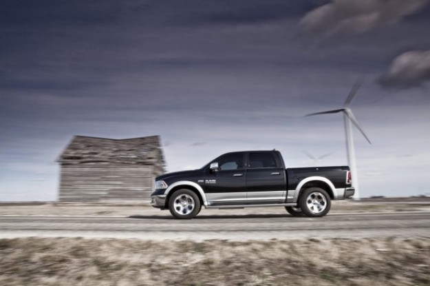 2013-Dodge-Ram-1500-Side.jpg