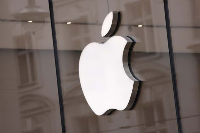 Following a disappointing AI implementation, Apple iPhone sales fall 5% globally, while Chinese competition increases.
