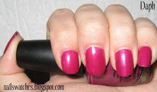 OPI Purple-opolis purple magenta nail polish shimmer nailswatches