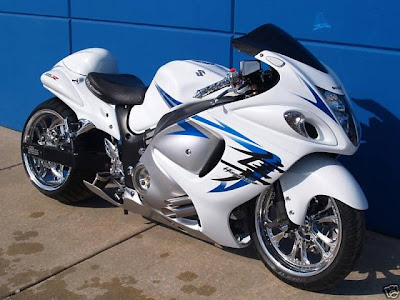 2009 Suzuki Hayabusa Wallpaper Design 