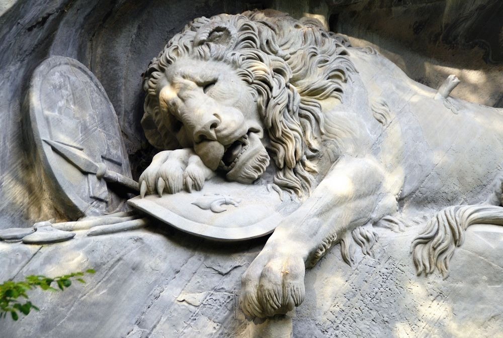 lion-of-lucerne-5