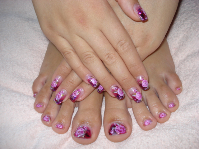 Acrylnägel Essen: Nageldesign von Profi Essen(NRW)