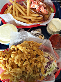 Bob's Clam Hut: Lobster Roll, Clam Chowder & Bandeja de Marisco Frito