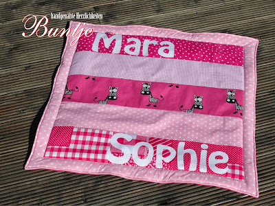 Krabbeldecke Decke Baby Geschenk Geburt Taufe Name Baumwolle Fleece wattiert pink Mara Sophie rosa Tiere handmade nähen Buntje