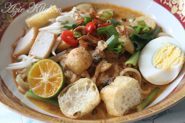 Mee Kari Kerang - Azie Kitchen