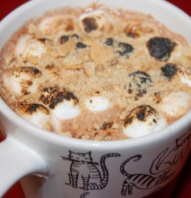 S’Mores Cocoa by The Lazy Gastronome https://lazygastronome.com/smores/