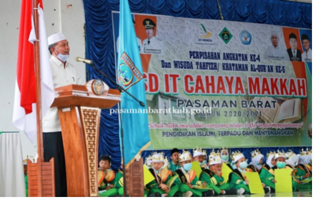 Wisuda Tahfizh SD IT Cahaya Makkah Dihadiri Bupati Hamsuardi 