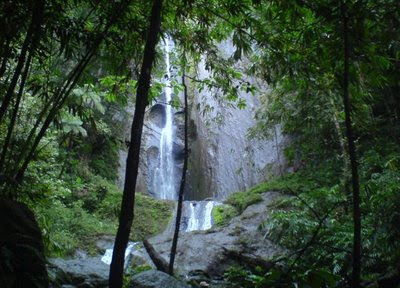 air terjun dolo kediri