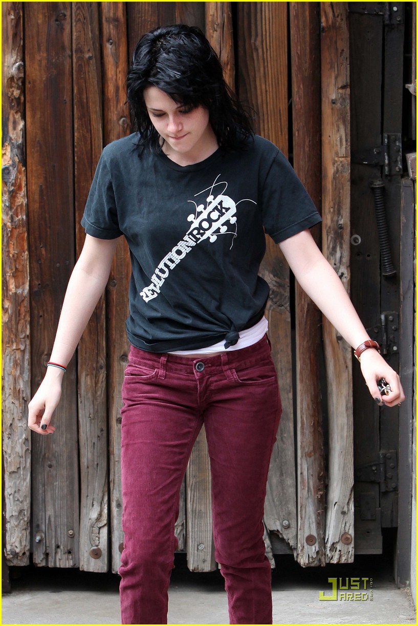  kristen stewart pictures 2012 