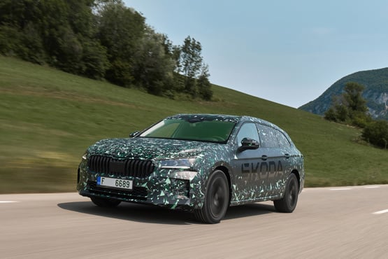 New camouflaged Škoda Superb | Škoda Auto