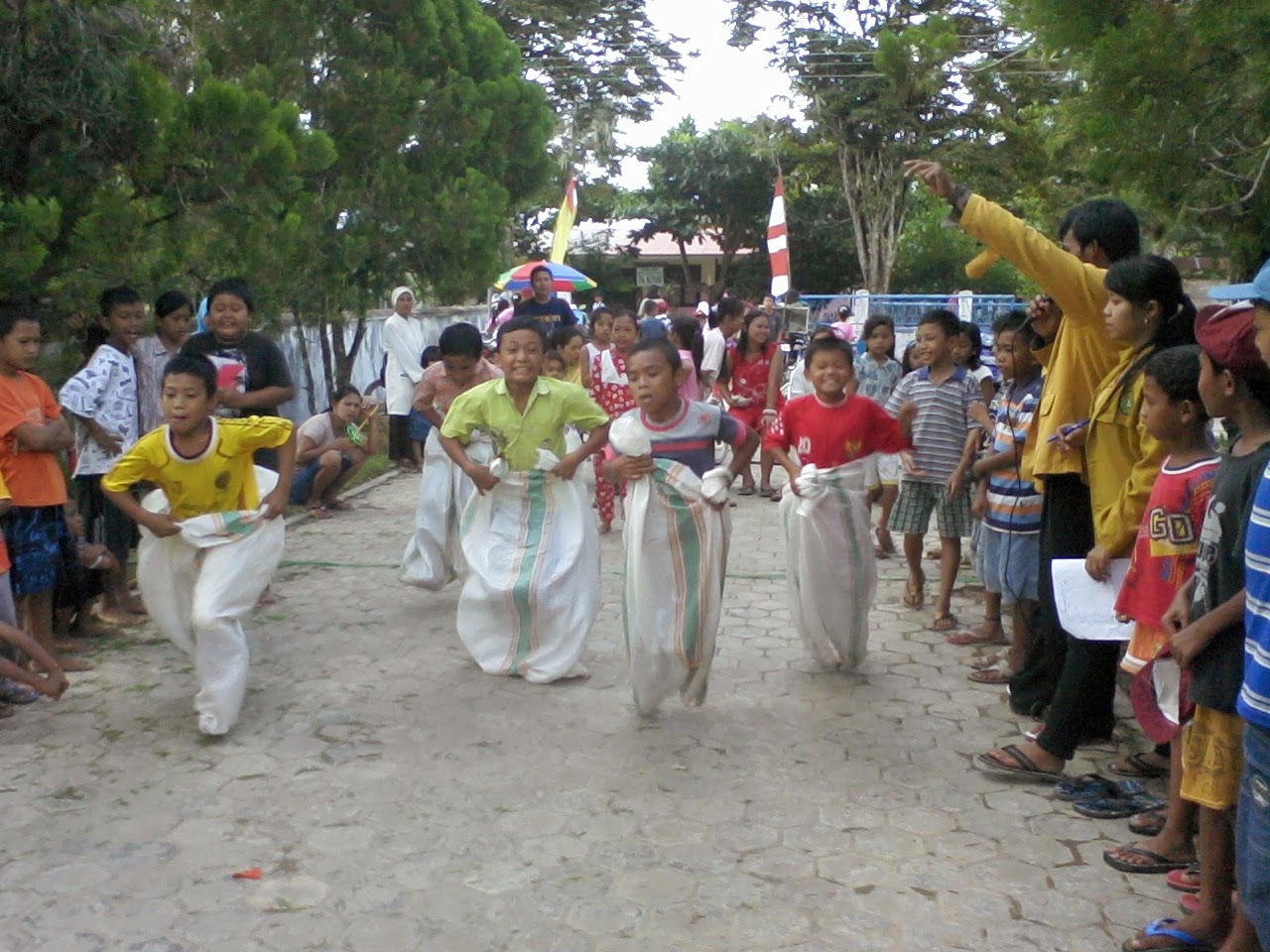 Kumpulan Gambar Lucu Agustusan Gambar Gokil