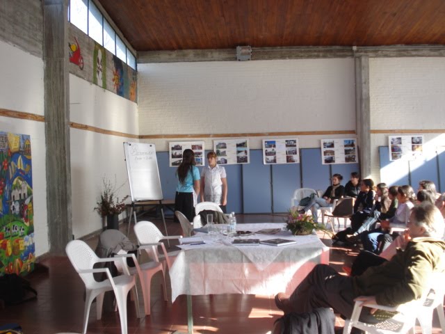 puertas adentro de F. Sánchez, eca teatro dau en cierre seminario DESTINO JOVENES EN VALDENSE,
