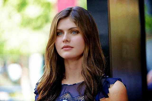 Alexandra Daddario Photo