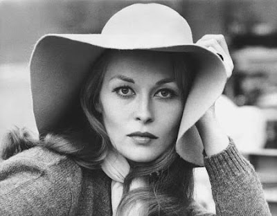 Puzzle Of A Downfall Child 1970 Faye Dunaway Image 6