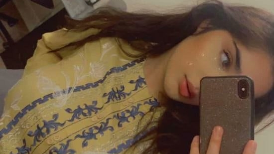 Pakistani Insta Beauty Girl Naked Pictures and Videos Leaked|The Insta Point