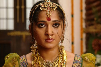 Telugu hits of 2009, Anushka’s Kollywood film Arundhati in Tamil and Arundhati Anushka Gallery