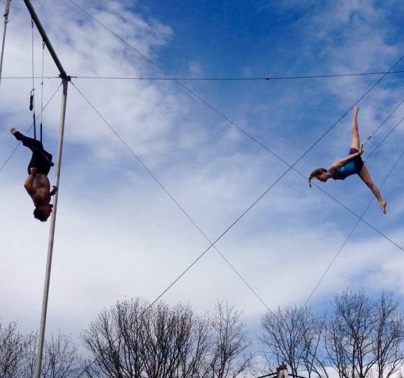 Trapeze and Silks Shoot with Danuta and Ian – Philippe's blog