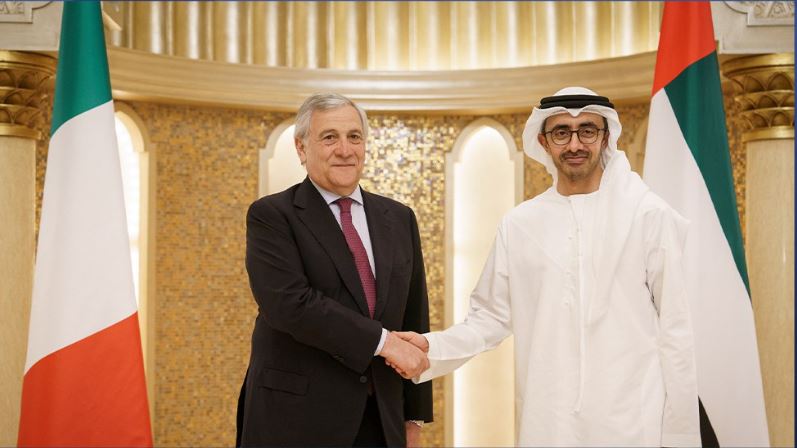 الامارات وايطاليا