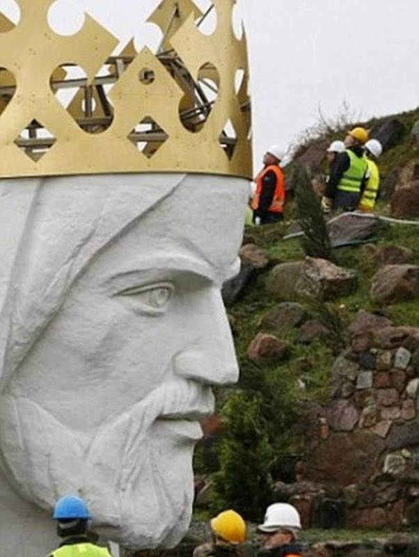 largest-jesus-christ-statue-in-the-world