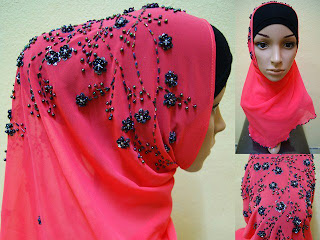 shawl halfmoon