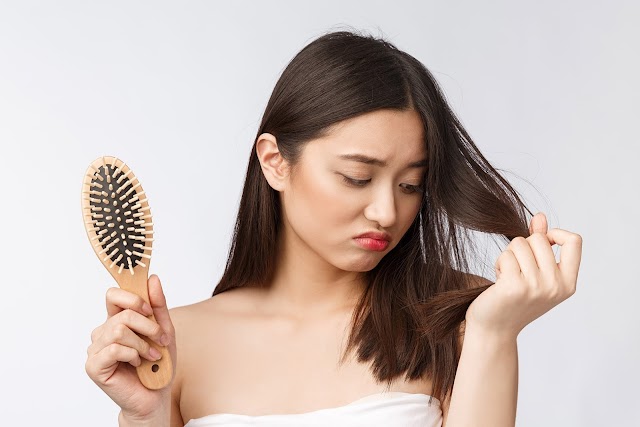 5  Cara Atasi Rambut Rontok, Salah Satunya Jangan Sering Keramas!