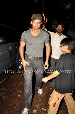 Hrithik Roshan & Farhan Akhtar On Mehboob Studio Pics