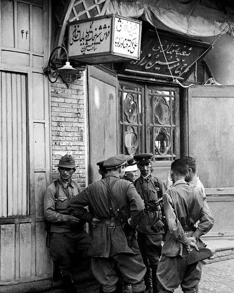 Soviet troops in Iran, 25 August 1941 worldwartwo.filminspector.com