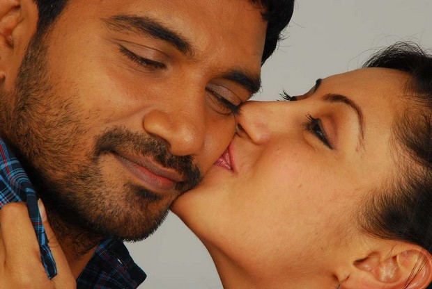 Kamban, Kamban Stills, Kamban Tamil Movie Photo  gallery, Wallpapers, Pics, Images, Pictures, Posters, Pradeep, Navarathna, Muralisamy, Sathya Bhaskar