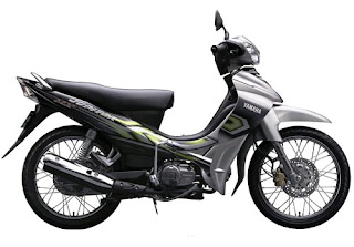 cycling yamaha motorcycle 