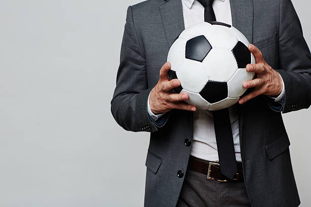 Peluang Bisnis Menarik untuk Pecinta Sepak Bola