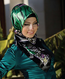 Contoh model hijab terbaru masa kini