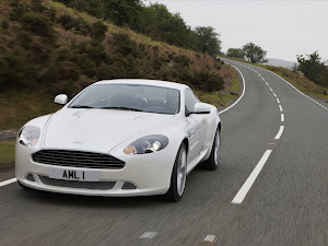 Aston Martin DB9 2011 (5)