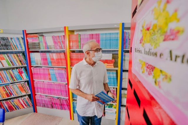 Cícero Lucena entrega obras de reestruturação da Escola Oscar de Castro, em Cruz das Armas