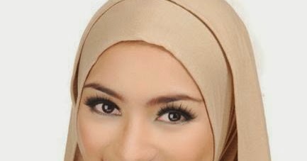 Gaya Hijab Simple  Cantik Berbaju Muslim