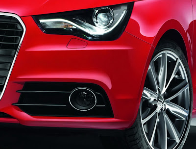 2011 Audi A1 lights