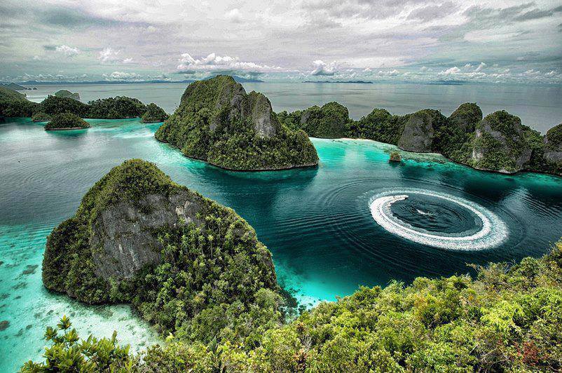  Gambar Pemandangan Raja Ampat Gambar pemandangan indah 