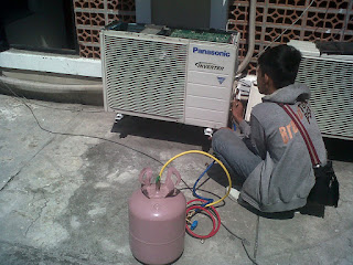 Service cuci ac dan pengisian freon ac inverter Baruk utara