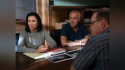 Bosch Legacy Series Titus Welliver Mimi Rogers Image 2