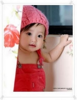 Cute girl babies wallpapers