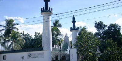 gambar 5 MASJID YANG KOKOH BERDIRI WALAU DITERJANG BENCANA DAHSYAT