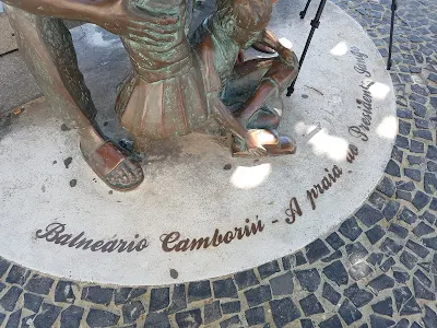 Estátua do Presidente Jango em Balneário Camboriú