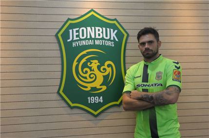 Having only played for the Champions for six months last year, Edu proved to be a revelation at Jeonbuk Hyundai Motors, helping them to move away from the chasing pack early on and building the foundation for the team's fourth title triumph. [Photo Credit: Hyundai-MotorsFC.com]