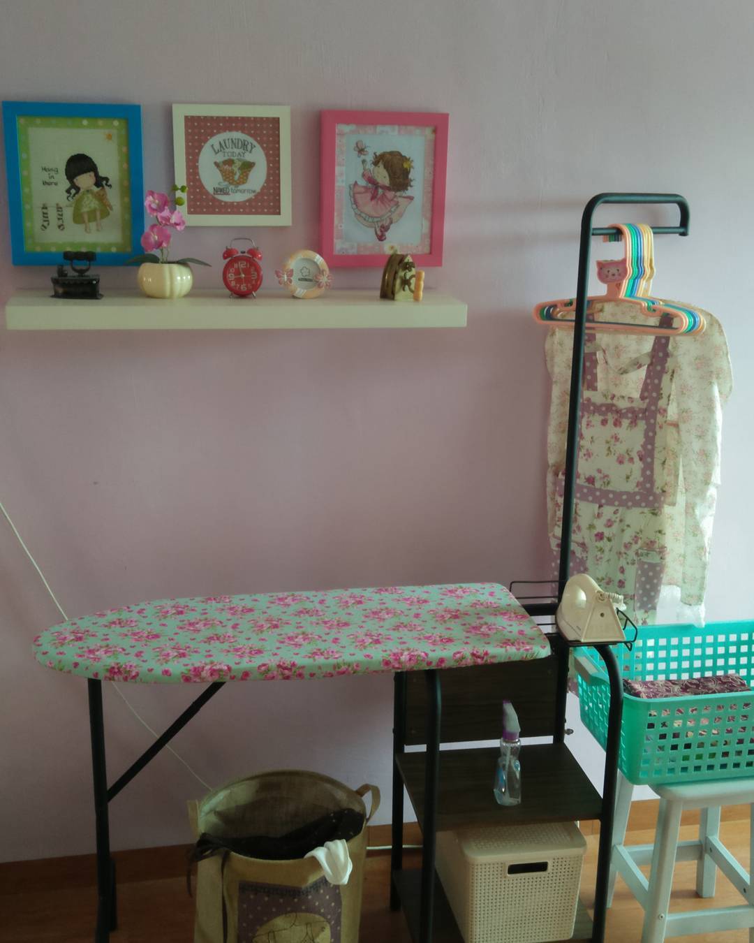 Cara dan Contoh Menata Laundry Room Shabby Chic Untuk 