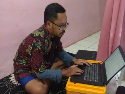 bekerja adalah