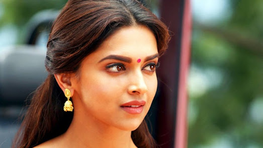 Deepika Padukone Movie Pic