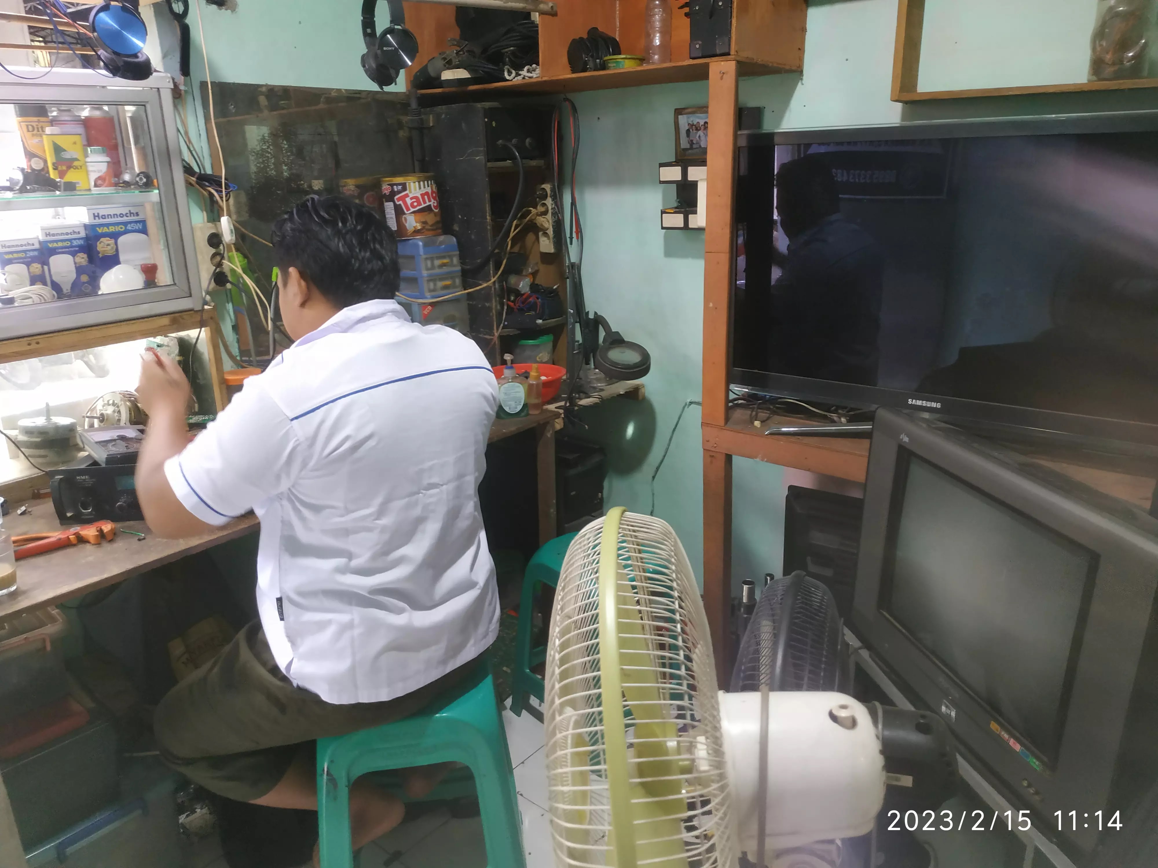Tukang service tv lcd-tabung-led terdekat jatibening